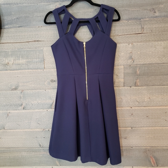 Betsey Johnson Cutout Fit Flare Skater Dress - Picture 7 of 7